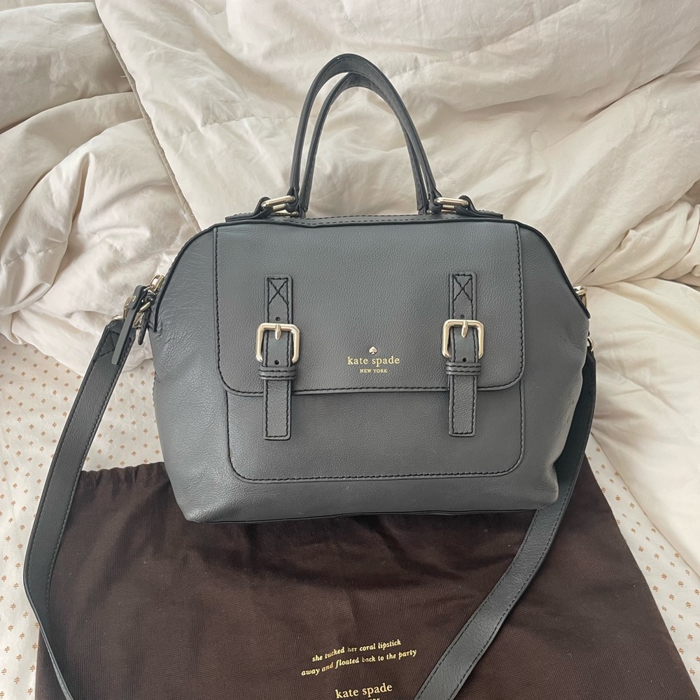Kate spade cross body gray purse with dust bag